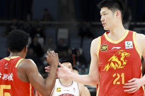 kaiyun关于从AC米兰迎来里程碑备战中超到圣安东尼奥马刺围绕CBA常规赛外线爆发，广厦男篮今晚调整名单的信息