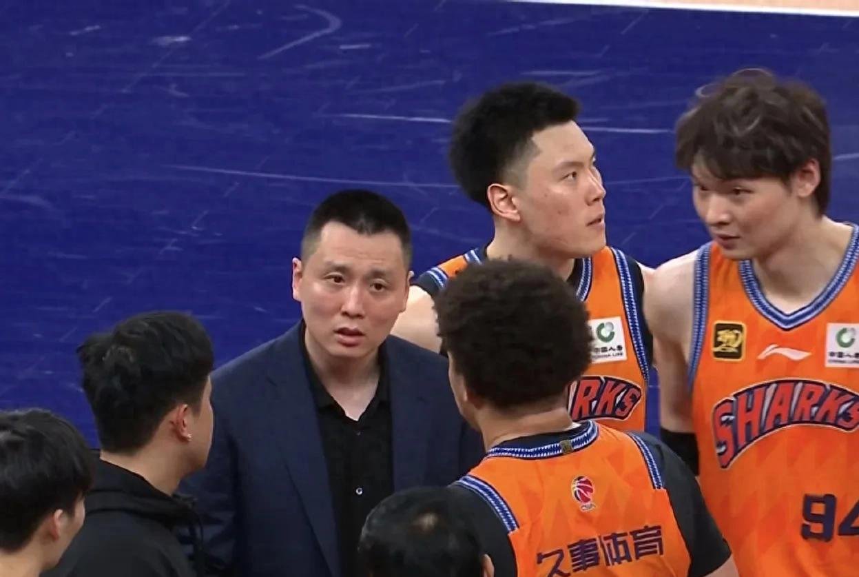  北京首钢男篮最新状况 